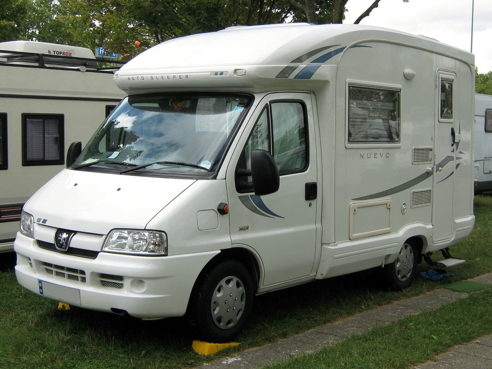 Peugeot Boxer six-berth in Wales photo 1
